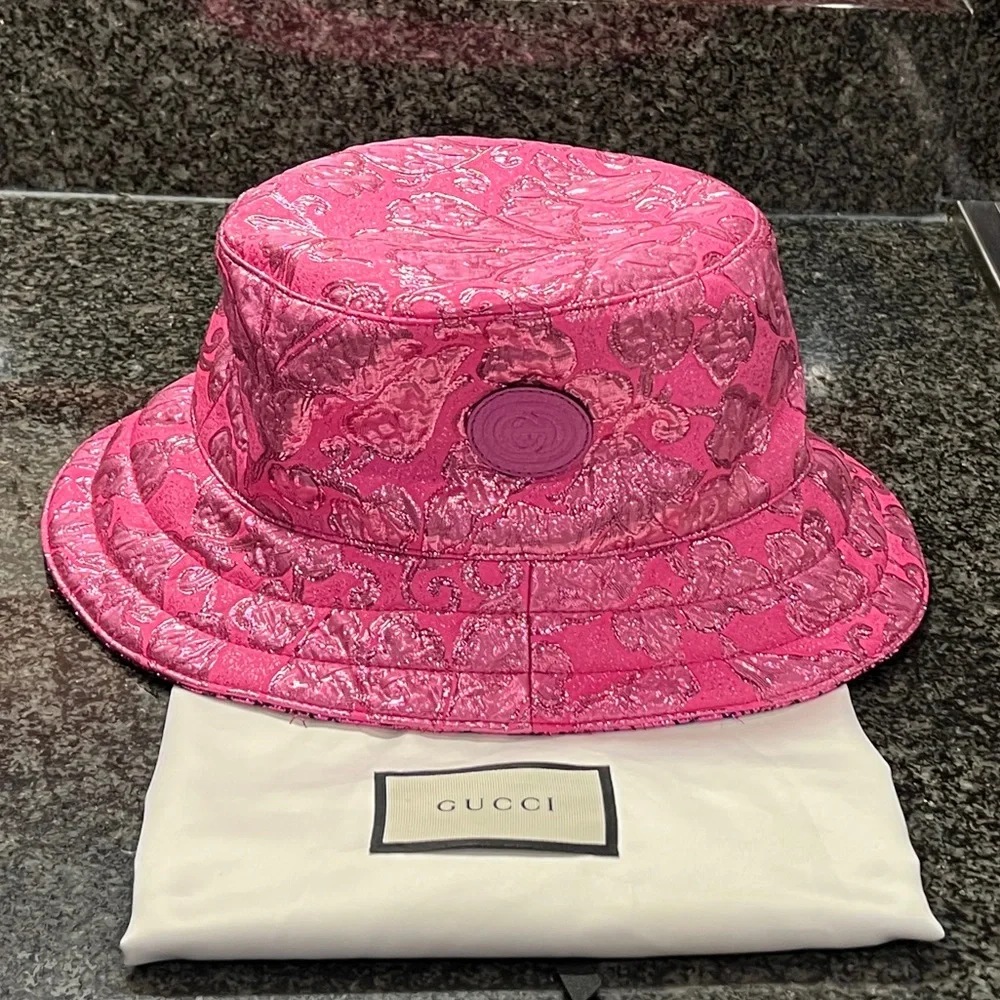 Gucci GG lamé jacquard reversible
bucket hat - Picture 5 of 8